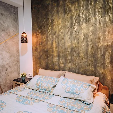 Finesi Apartment *